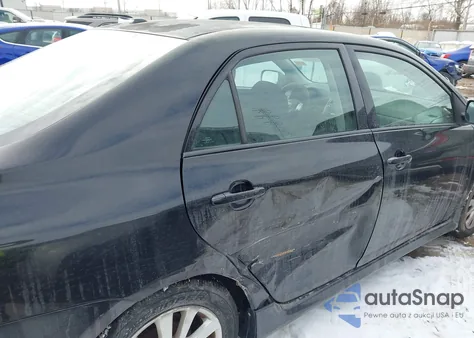 2010 Toyota Corolla S из США, поврежденный, VIN 2T1BU4EE1AC375184